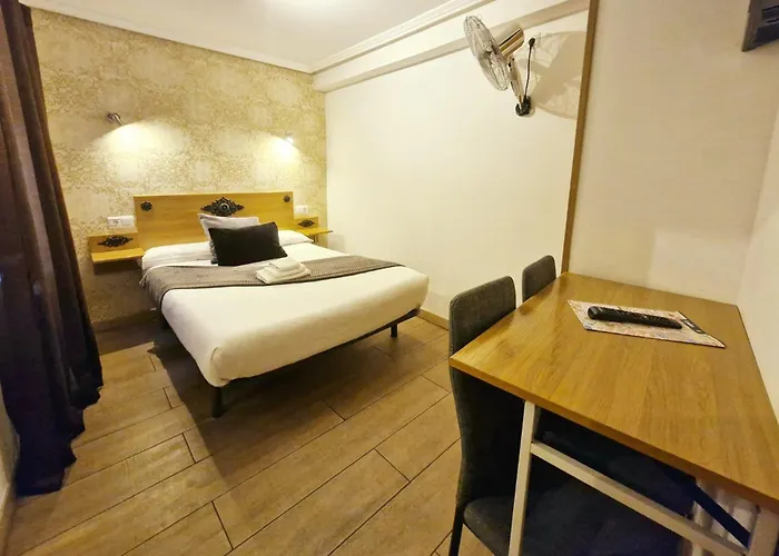 Hospederia Rincon De 여관 레온